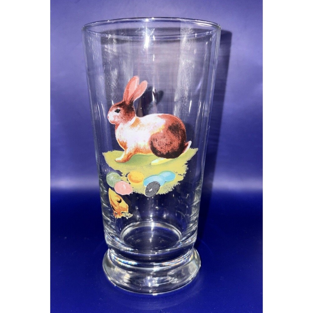 Williams & Sonoma 6-inch Vintage Bunny Glass